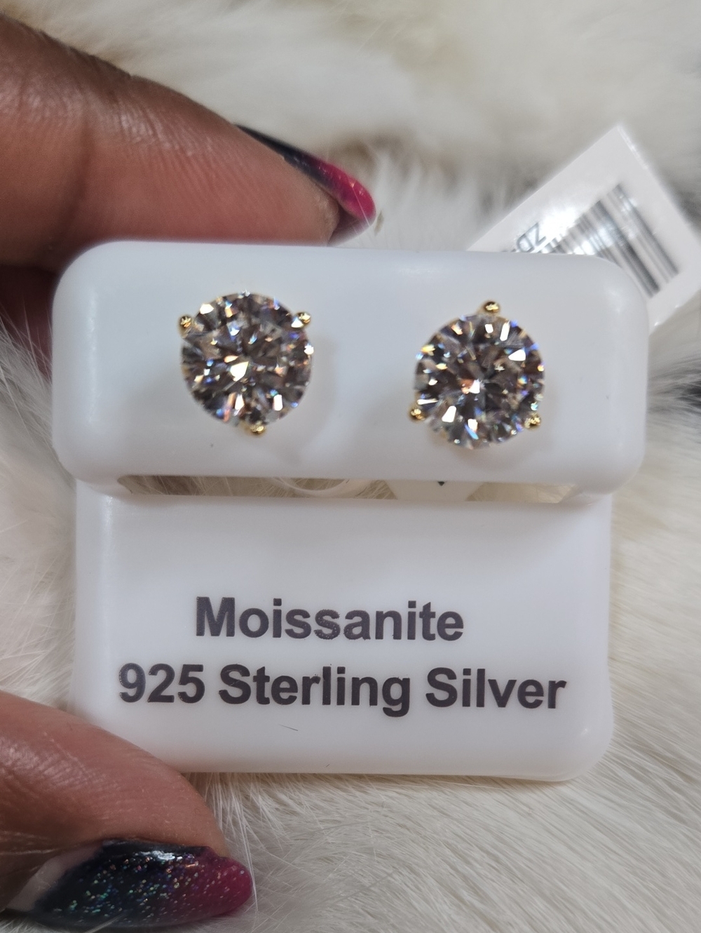 Genuine 4ctw Moissanite Sterling Silver 925 Gold Over Stud Earrings NWT